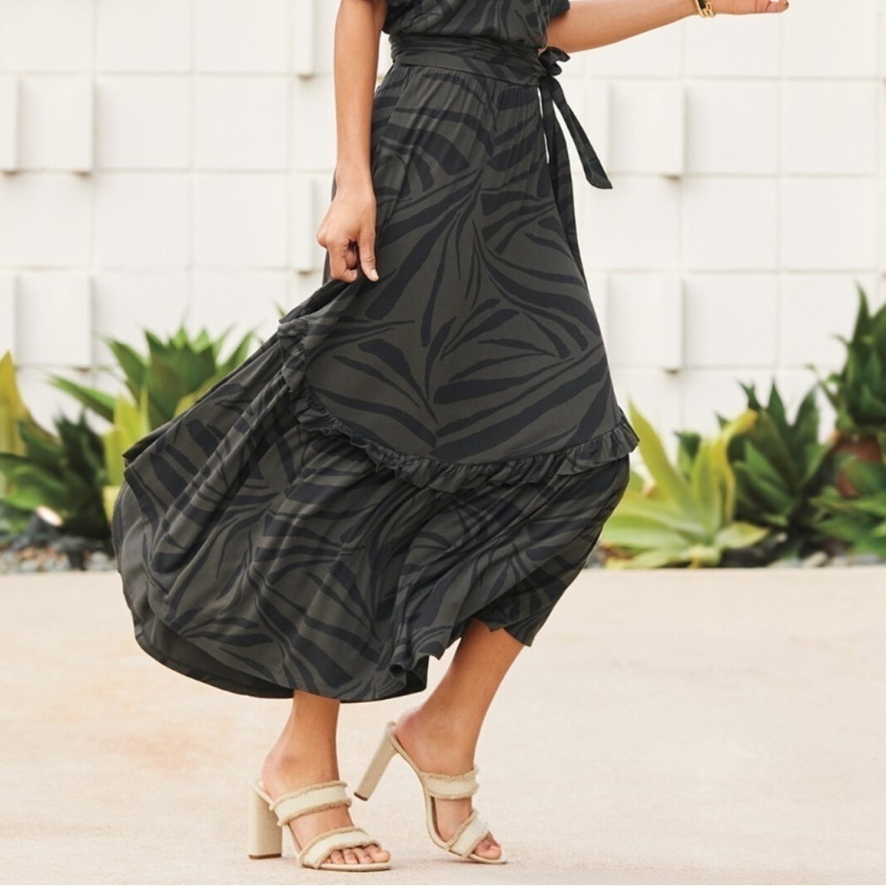 NWT Z Supply Leisel Tropical Zebra Skirt Maxi Jersey Stretch Ruffle Sz S